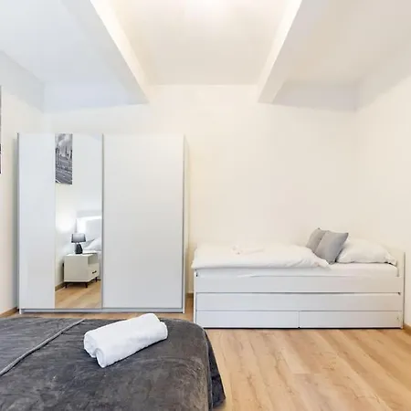 Serenity: Urban Garden Retreat * Bratislava