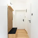 Serenity: Urban Garden Retreat *